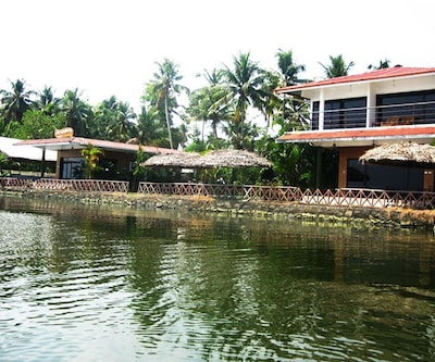 Lake Symphony Resort